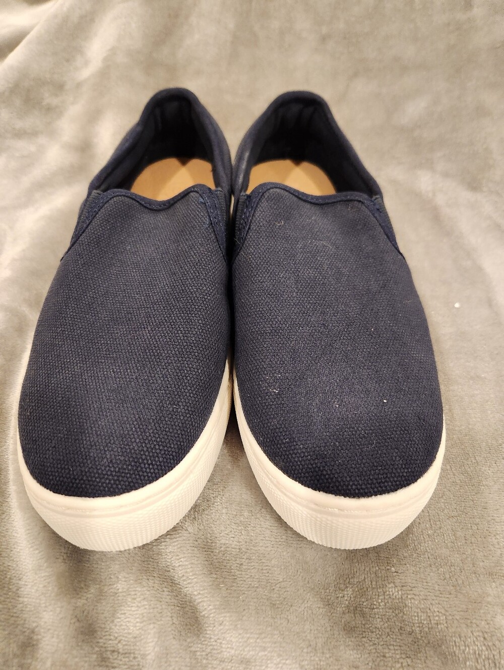 NWOT Women's Slip-On Canvas Sneakers in Navy, Size 7